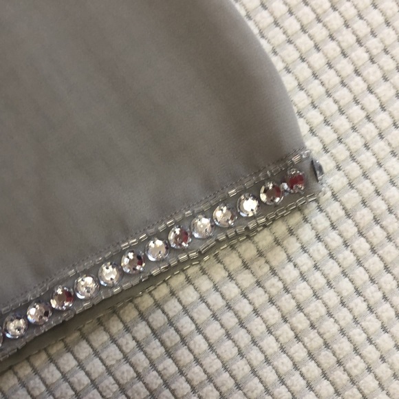 Boston Proper Gray tunic top with rhinestones and tie waist, Size 6 - Picture 4 of 4